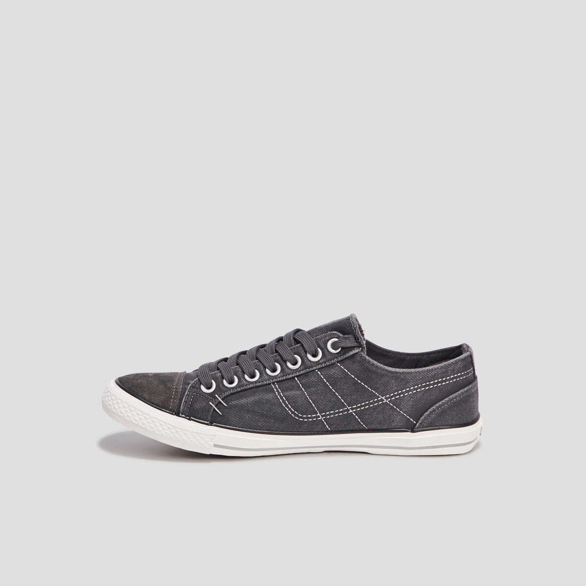 Tennis basses en toile &agrave; lacets gris homme