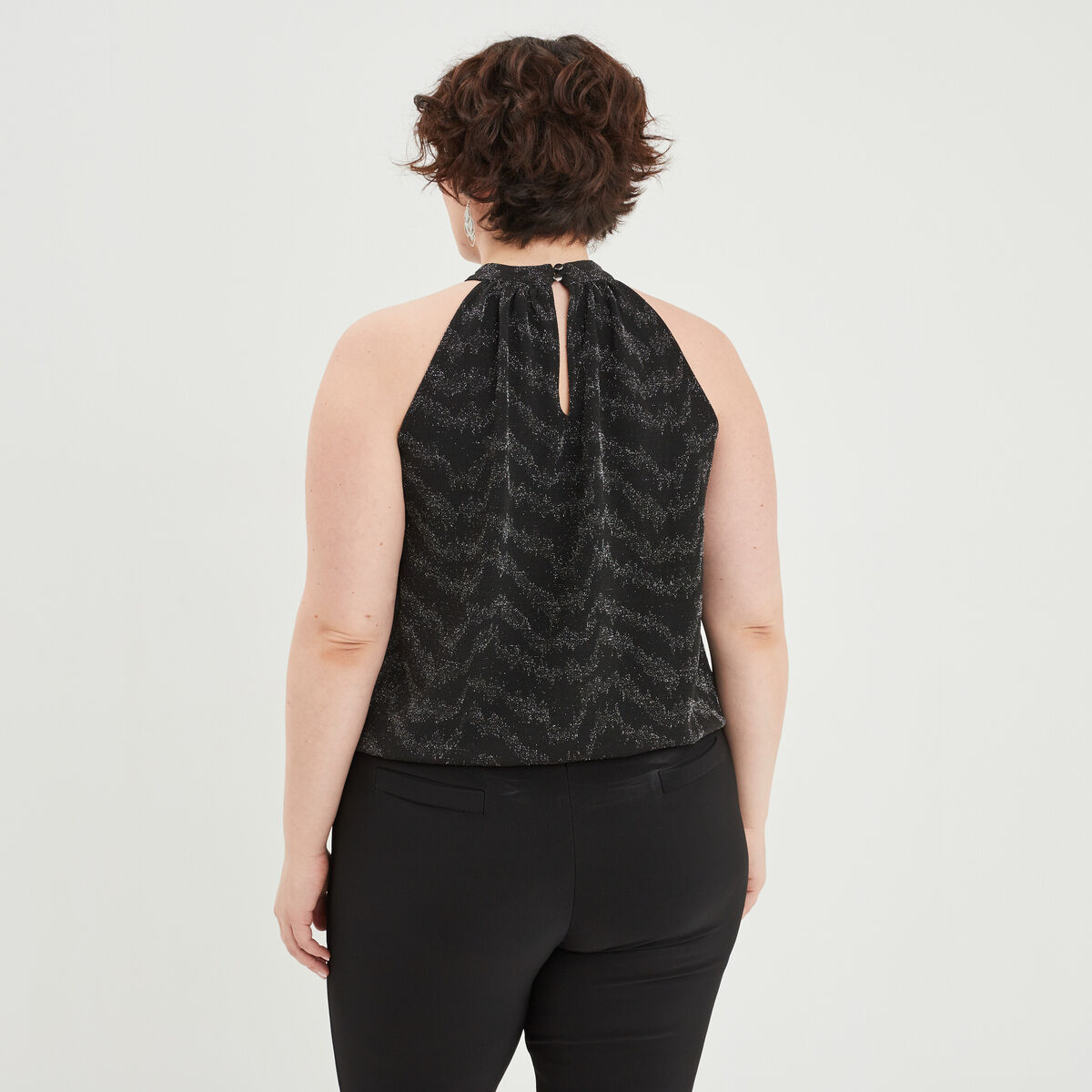 Débardeur encolure américaine cintré noir femme grande taille