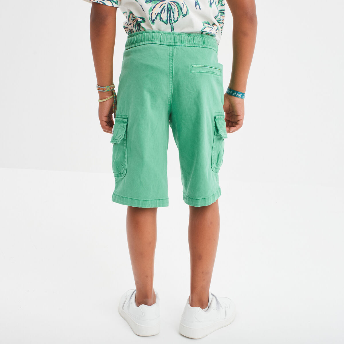 Short cargo vert garçon