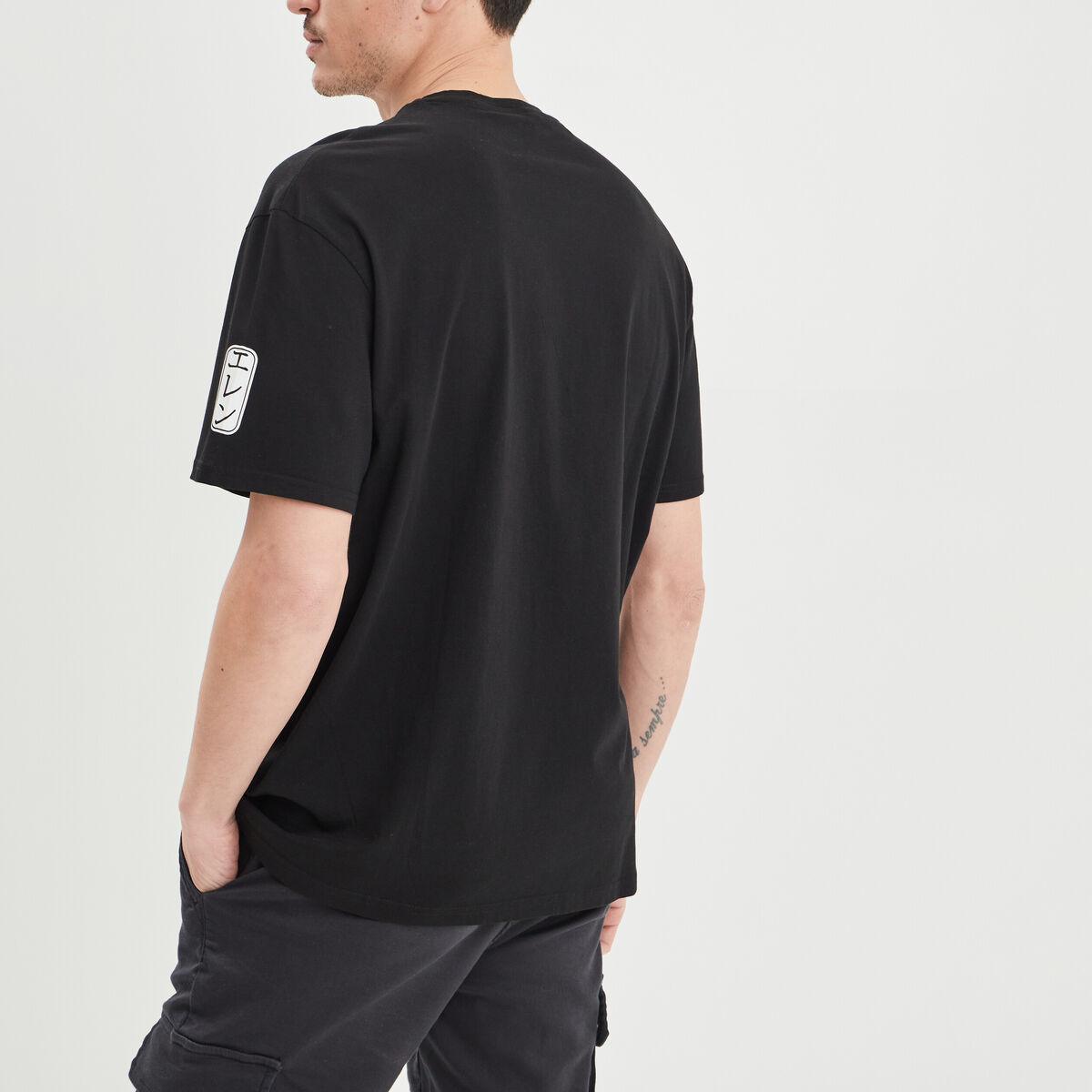 T-shirt en coton Attaque des Titans noir homme