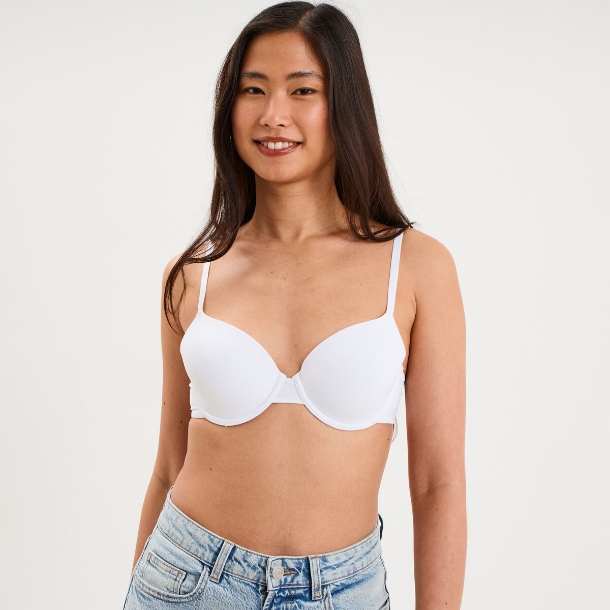 Soutien-gorge corbeille padd&eacute; microfibre blanc femme