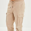 Pantalon cargo taille &eacute;lastiqu&eacute;e beige homme