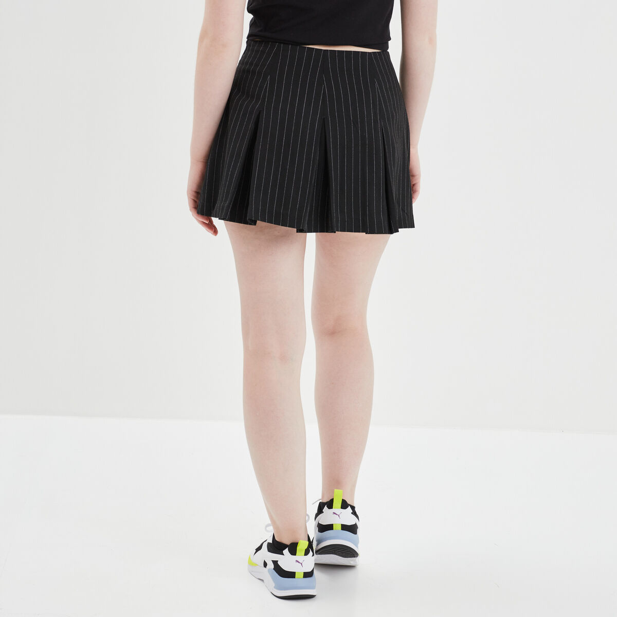 Jupe-short courte droite plissée noir femme