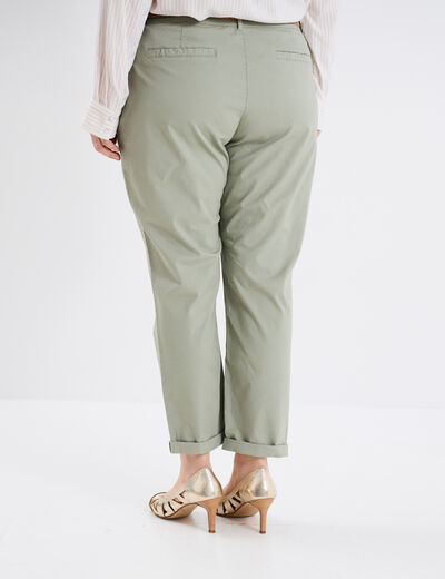Pantalon chino cigarette ceinturé coton vert kaki femme grande taille