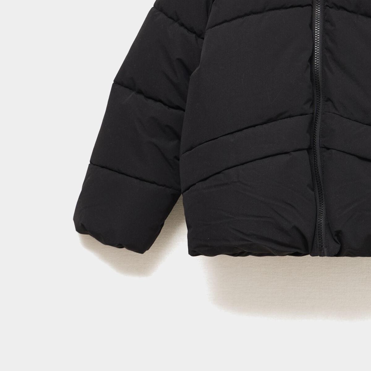 Doudoune chaude &agrave; capuche noir fille