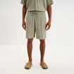 Short chino droit gaze de coton vert clair homme