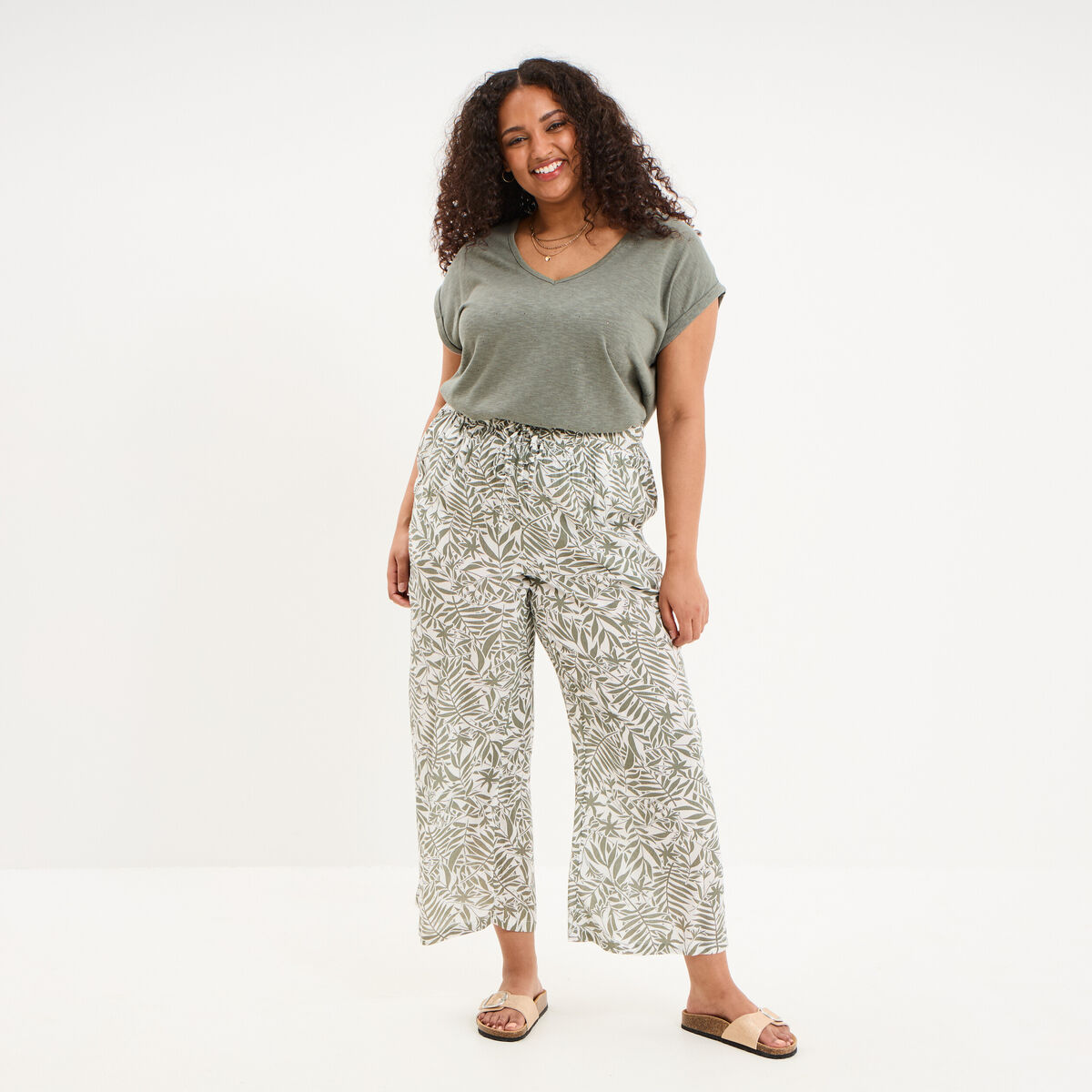 T-shirt avec strass manches courtes vert kaki femme grande taille