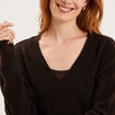 Pull col en V manches longues marron fonc&eacute; femme