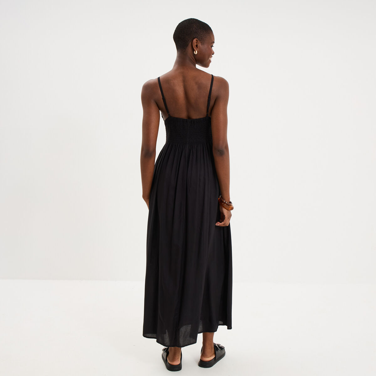 Robe longue buste effet crochet noir femme