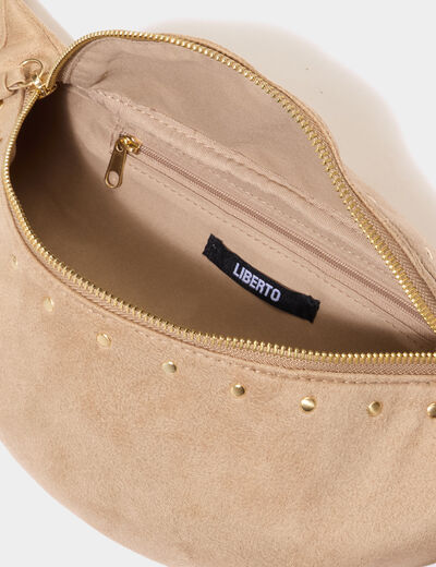 Sac banane su&eacute;dine avec d&eacute;tails clout&eacute;s sable femme
