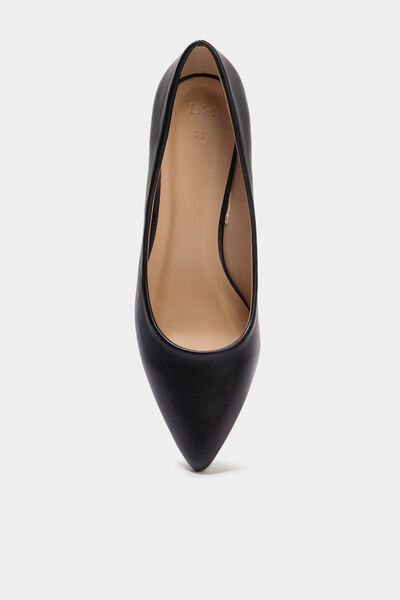 Escarpins &agrave; bouts pointus noir femme