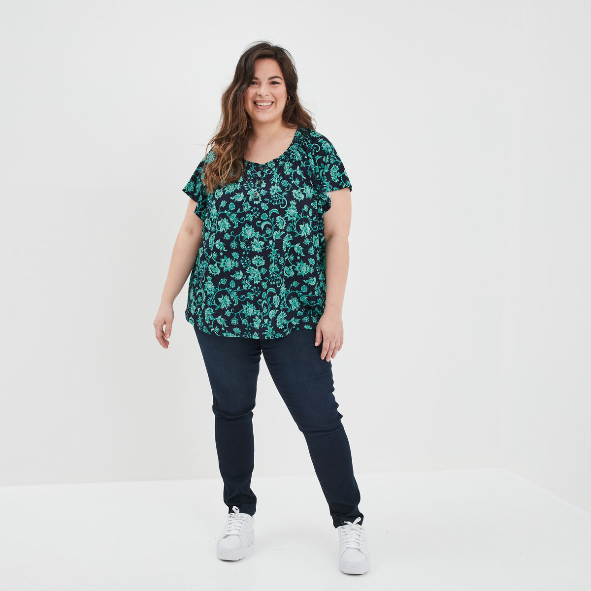 T-shirt col smocké manches courtes bleu marine femme grande taille