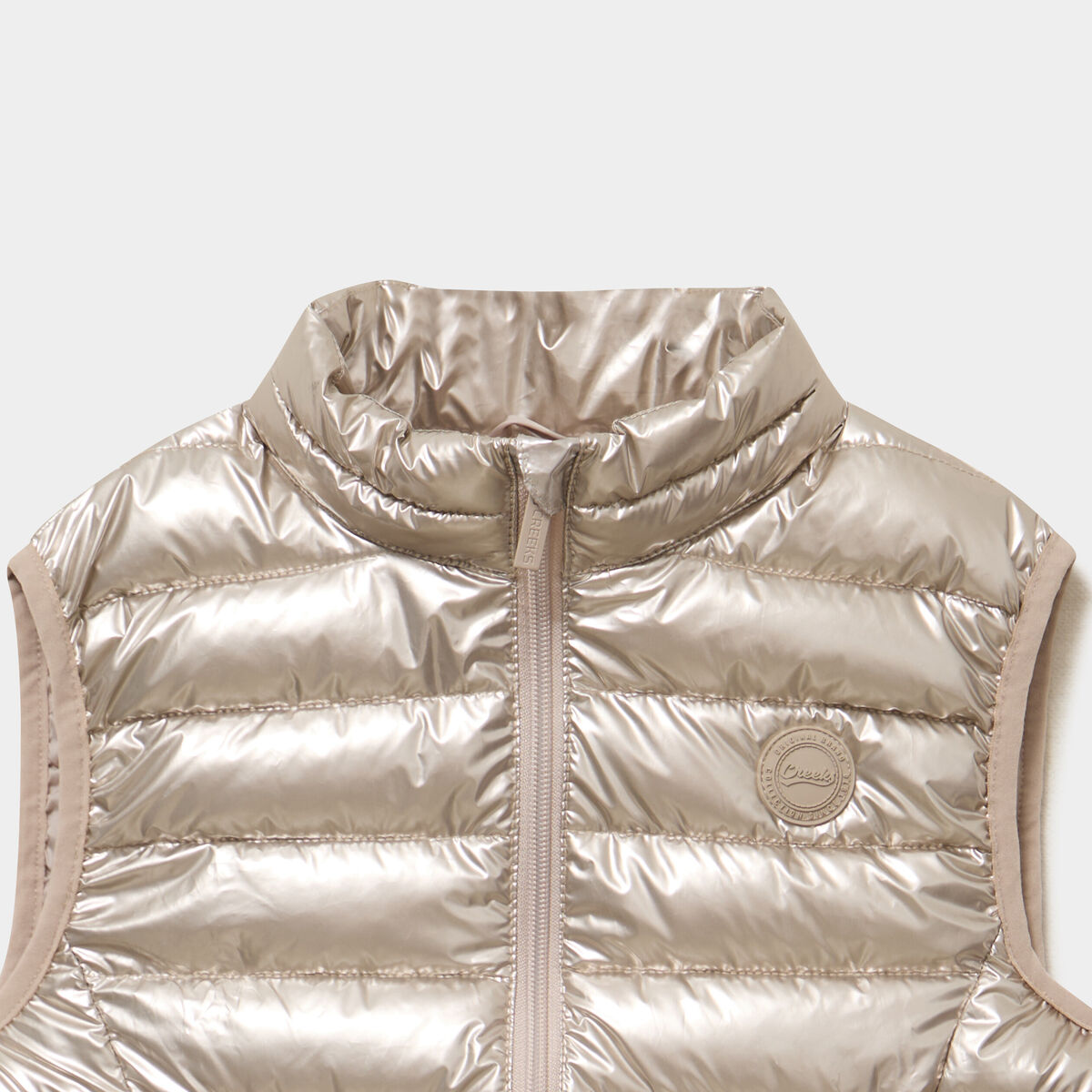 Doudoune l&eacute;g&egrave;re sans manches imperm&eacute;able couleur argent fille