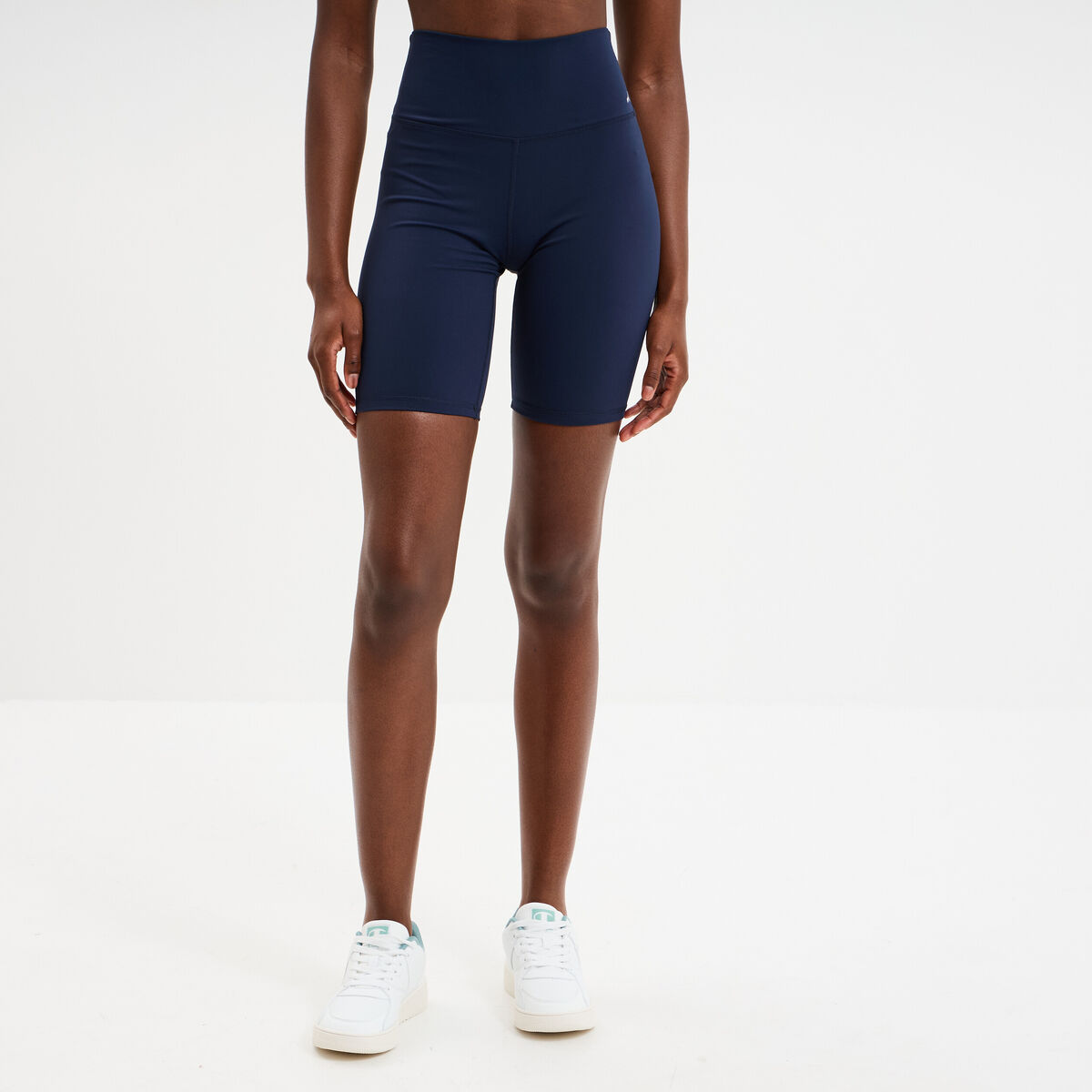 Short cycliste de sport taille haute bleu marine femme