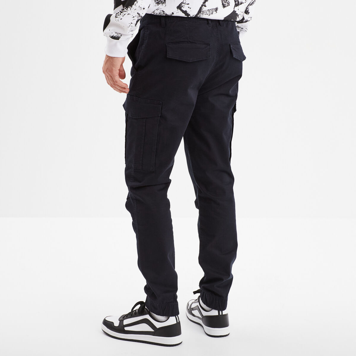 Pantalon cargo slim bleu fonc&eacute; homme