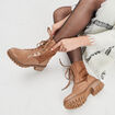 Bottines fourrées à lacets marron femme