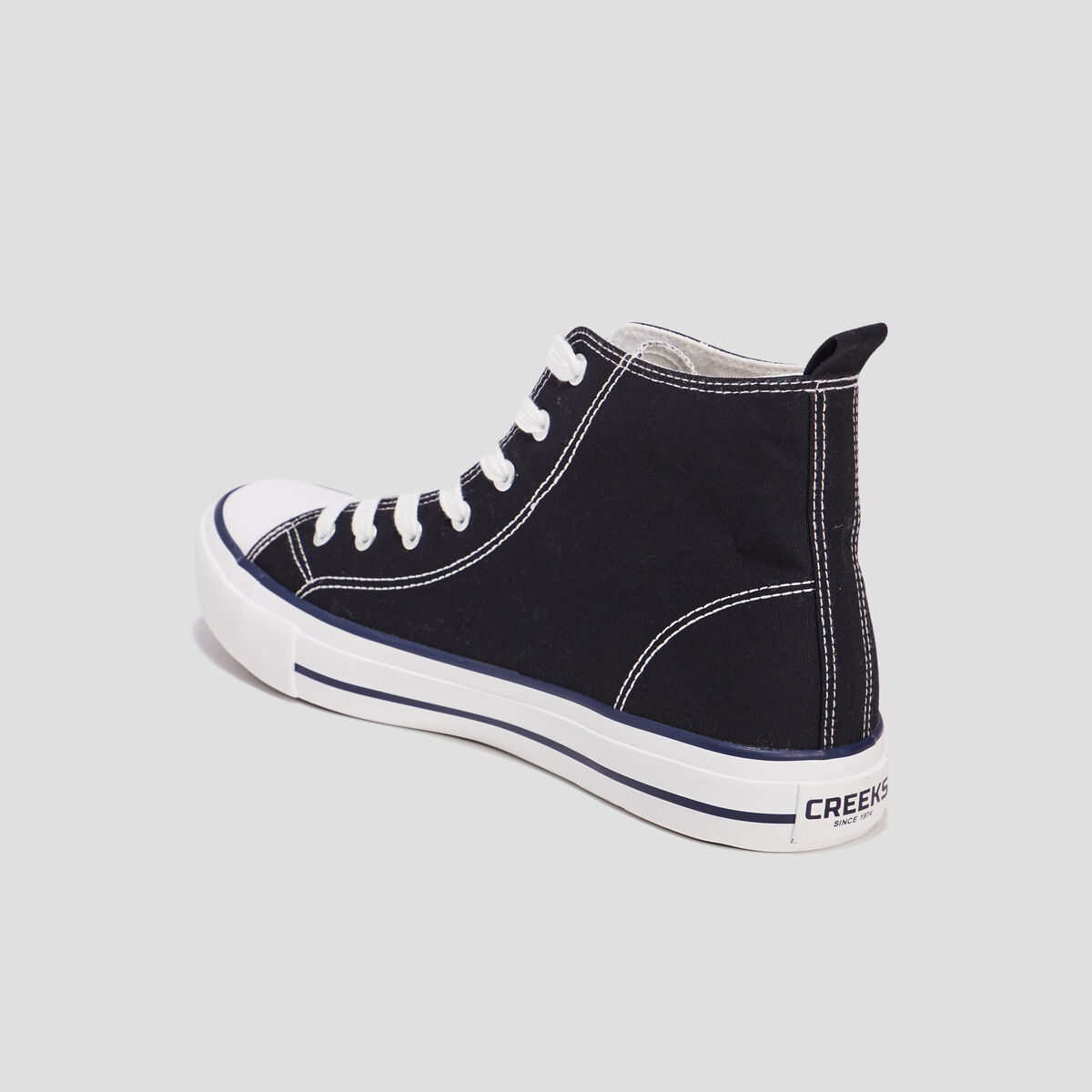 Baskets &agrave; lacets montantes en toile noir homme