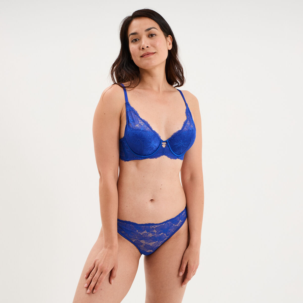 Shorty en dentelle bleu electrique femme