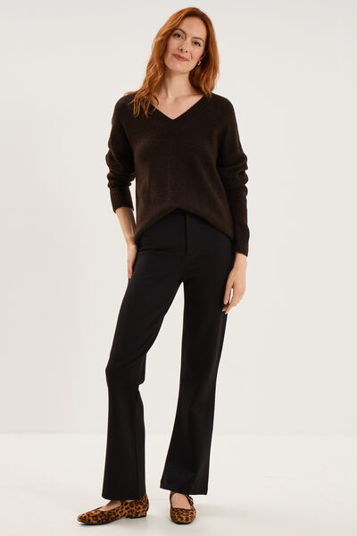 Pull col en V manches longues marron fonc&eacute; femme