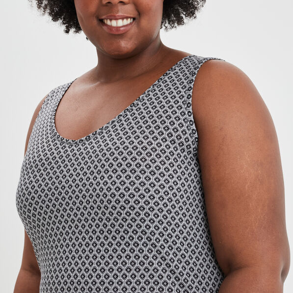 Débardeur ajusté col en V Modavista noir femme grande taille