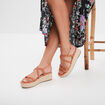Sandales compensées brides croisées orange clair femme