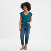 T-shirt col en V dentelle épaules et dos bleu canard femme