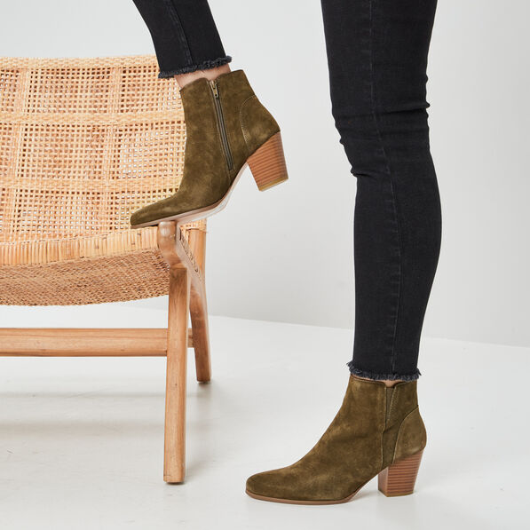 bottines western en cuir vert kaki femme Bottines western en cuir vert kaki femme