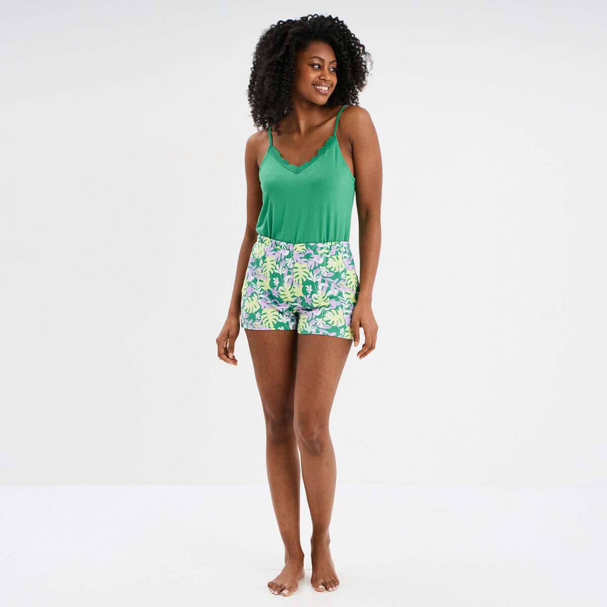 Ensemble pyjama short et débardeur vert femme