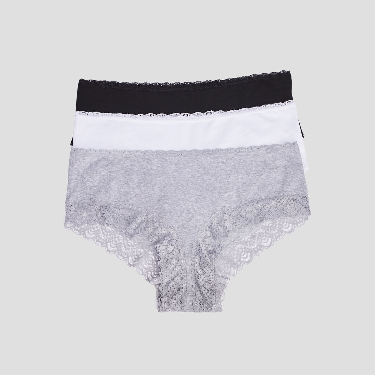 Lot 3 shortys noir femme grande taille