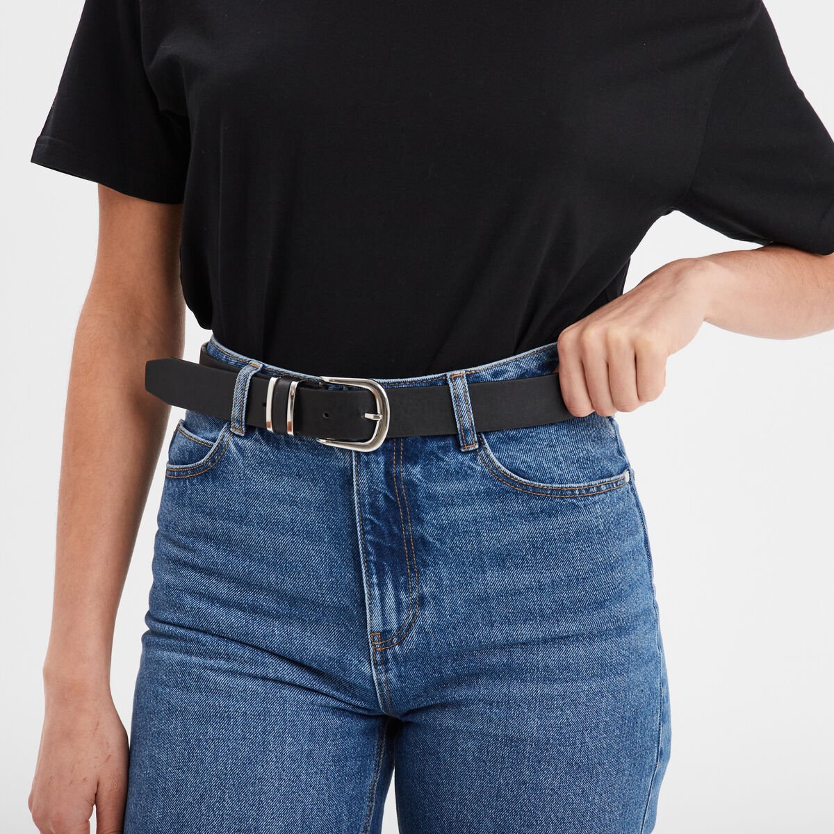Ceinture avec boucle noir femme