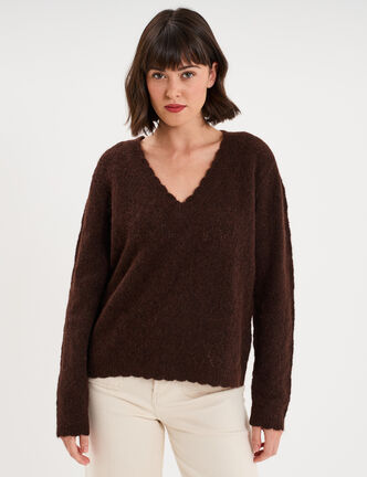 Pull col V ajour&eacute; manches longues marron fonc&eacute; femme