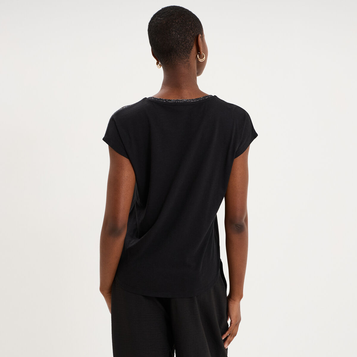T-shirt col rond manches courtes noir femme