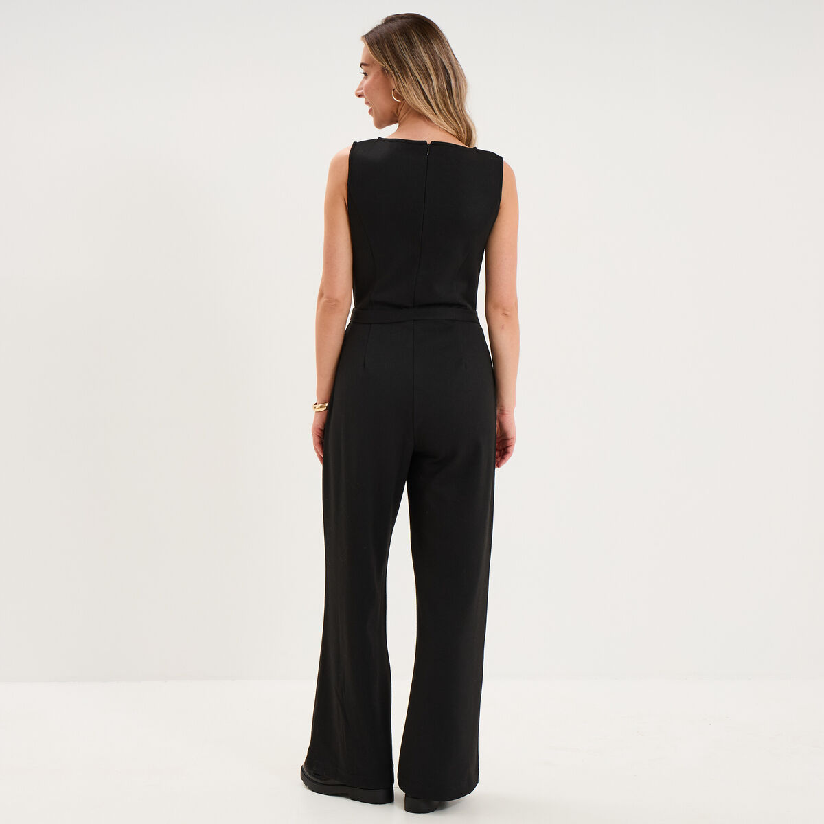 Combinaison pantalon sans manches noir femme