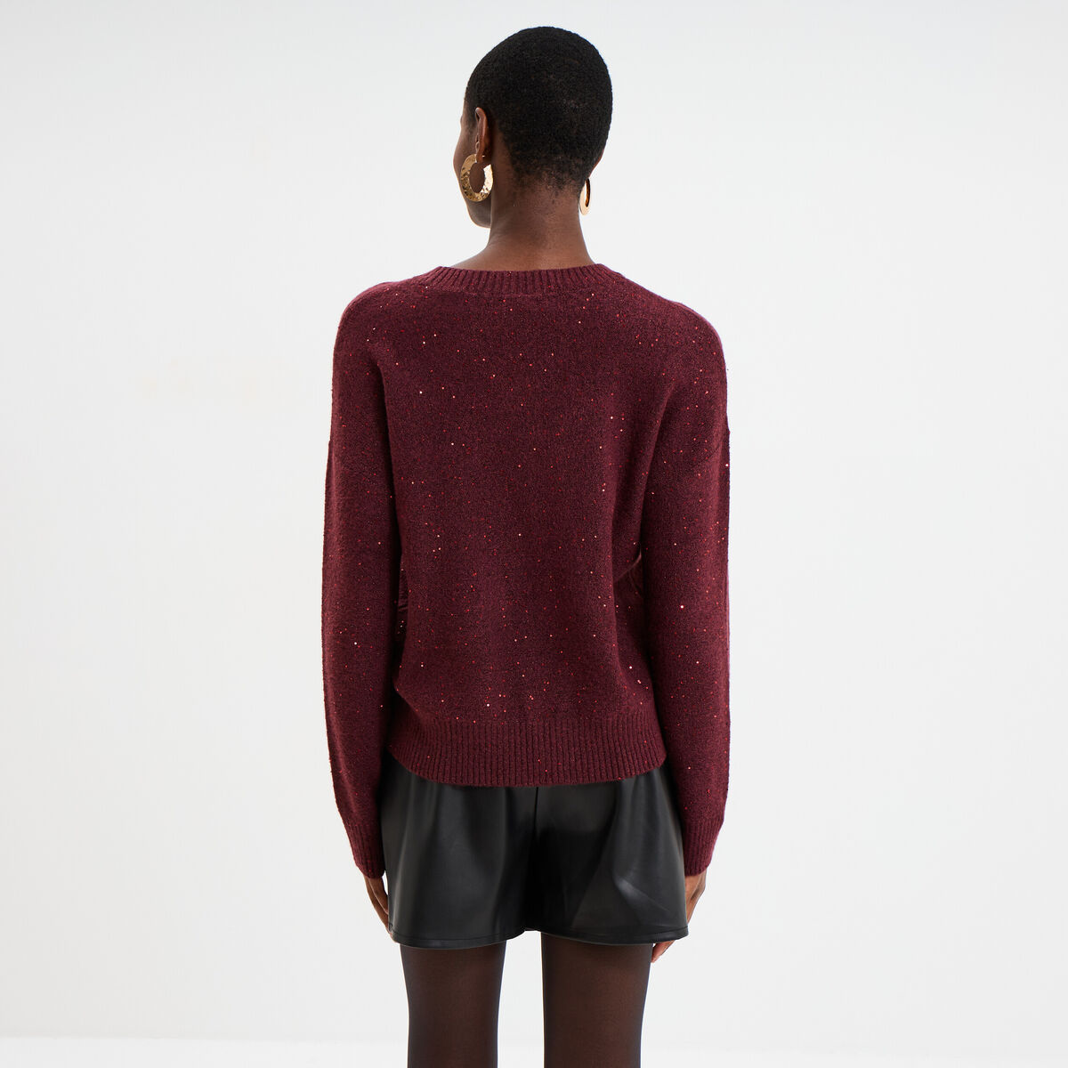 Pull col rond paillettes fils m&eacute;tallis&eacute;s bordeaux femme