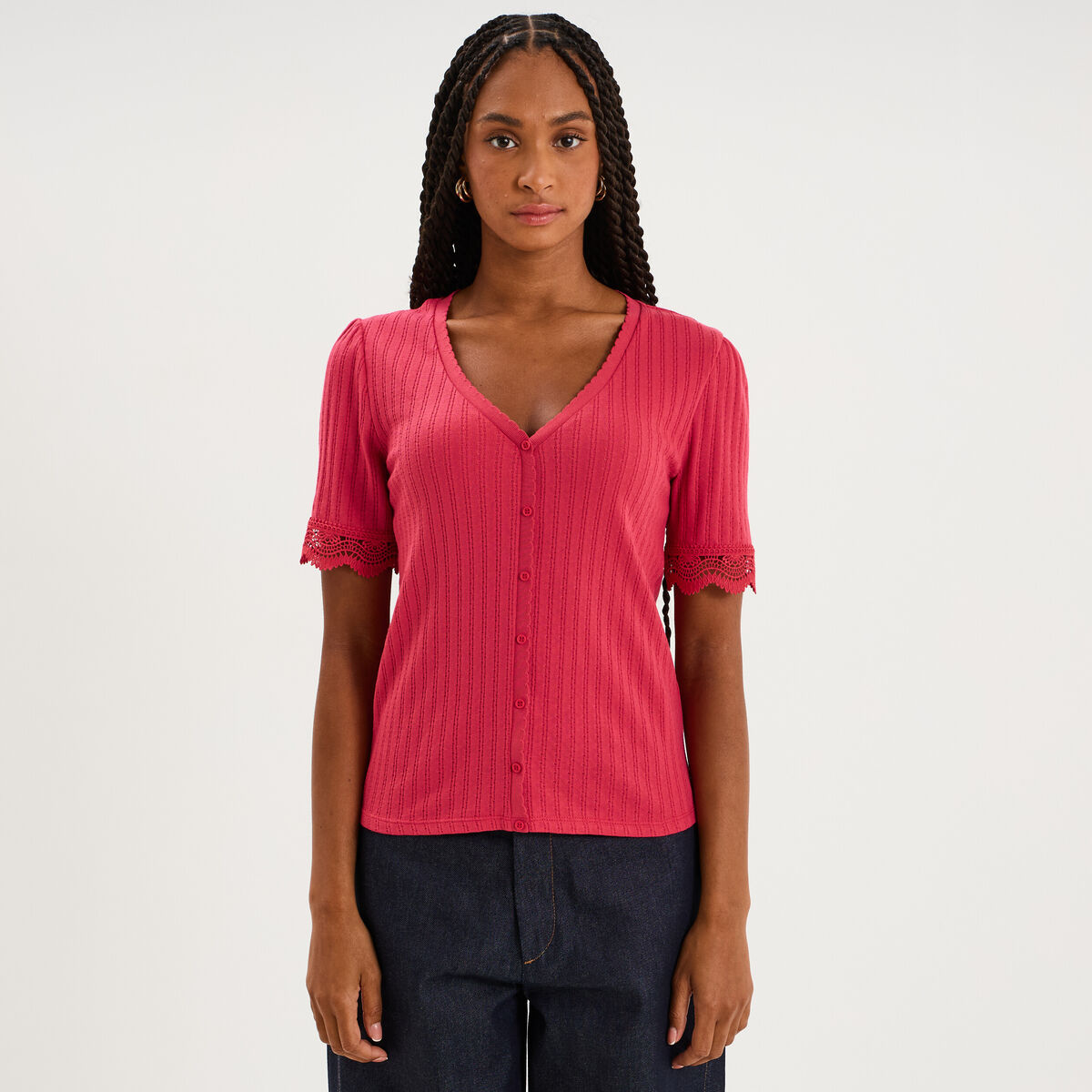 Blouse manches courtes col V dentelle rose cerise femme
