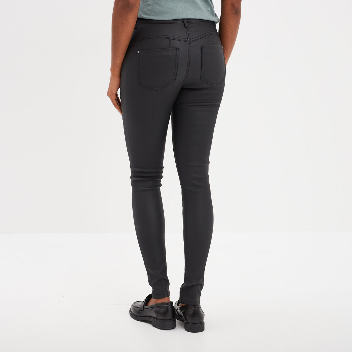 Pantalon enduit skinny push-up noir femme