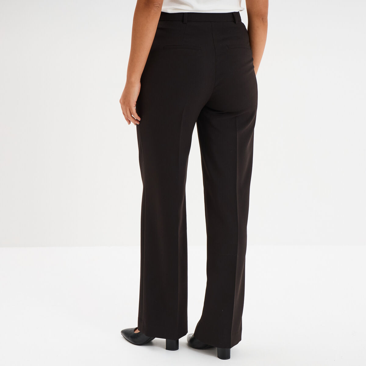 Pantalon taille haute droit avec pinces noir femme