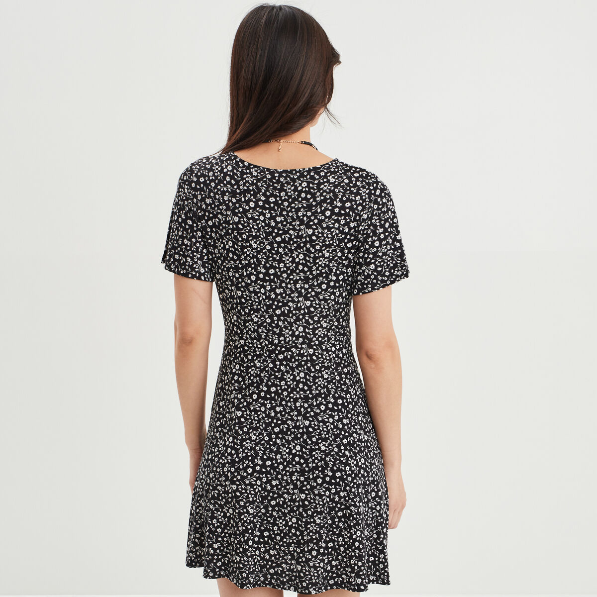 Robe patineuse manches courtes noir femme