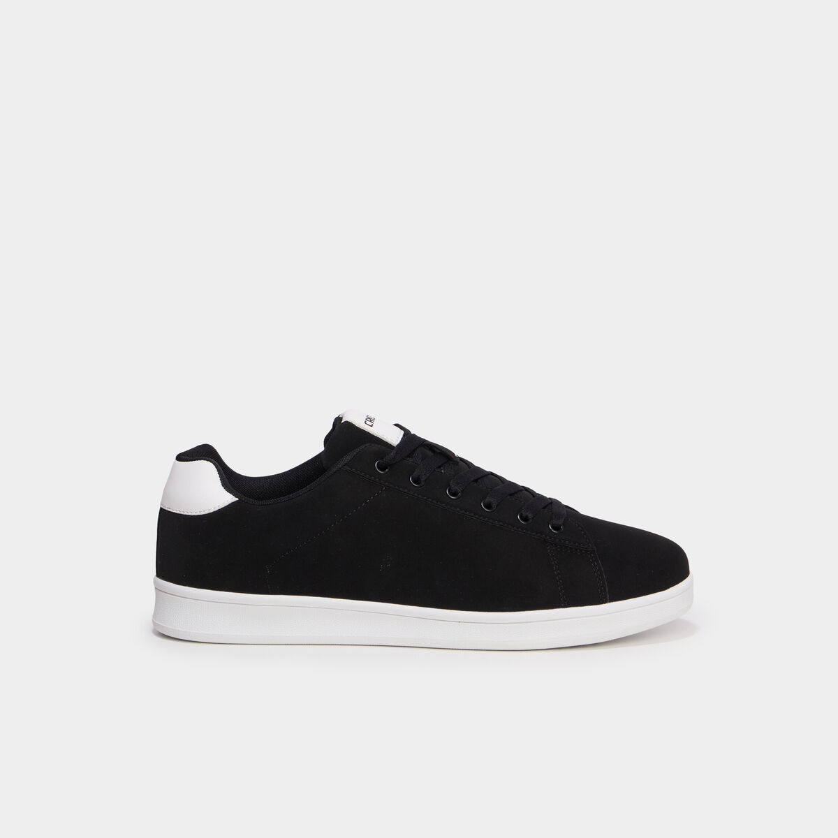 Baskets &agrave; lacets noir homme