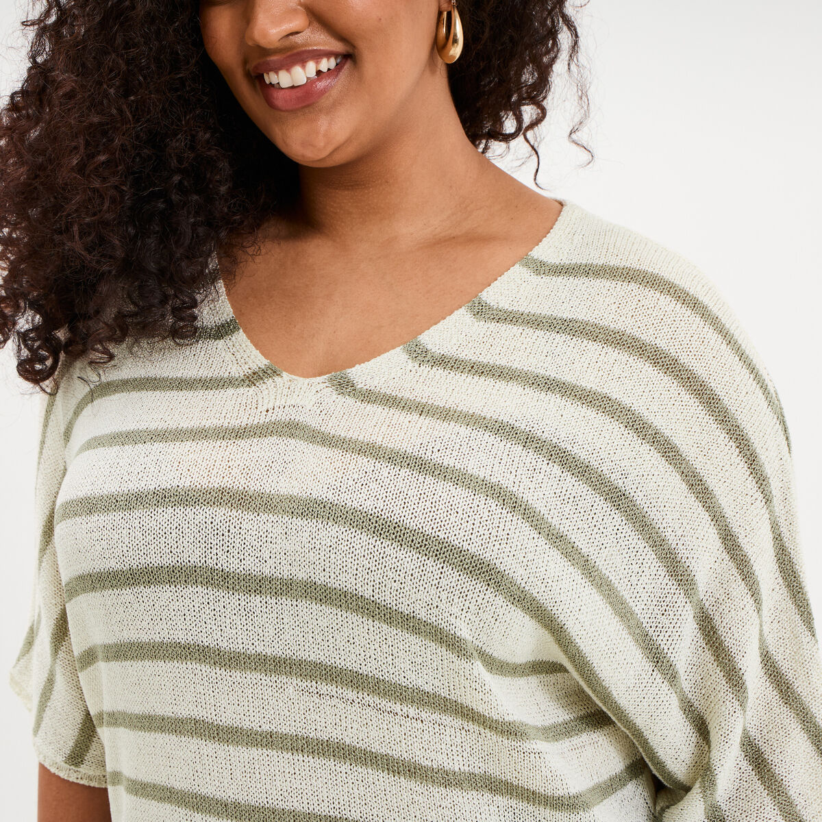 Pull manches 3/4 col en V vert clair femme grande taille