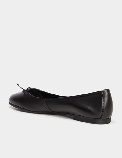 Ballerines plates en cuir noir femme