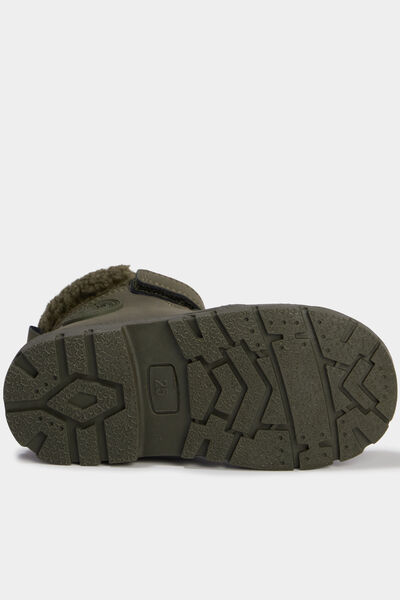 Boots crant&eacute;es doublure effet polaire vert kaki gar&ccedil;on