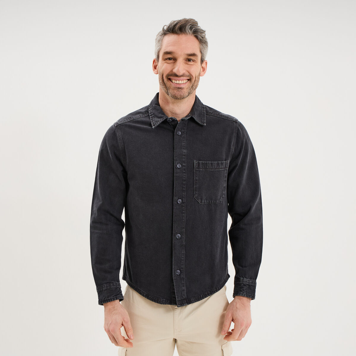 Surchemise en jean coton d&eacute;lav&eacute; gris fonc&eacute; homme