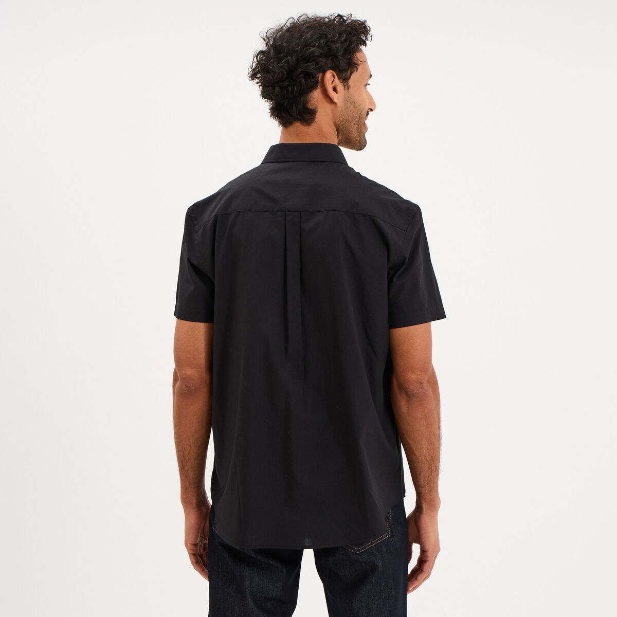 Chemise droite manches courtes noir homme