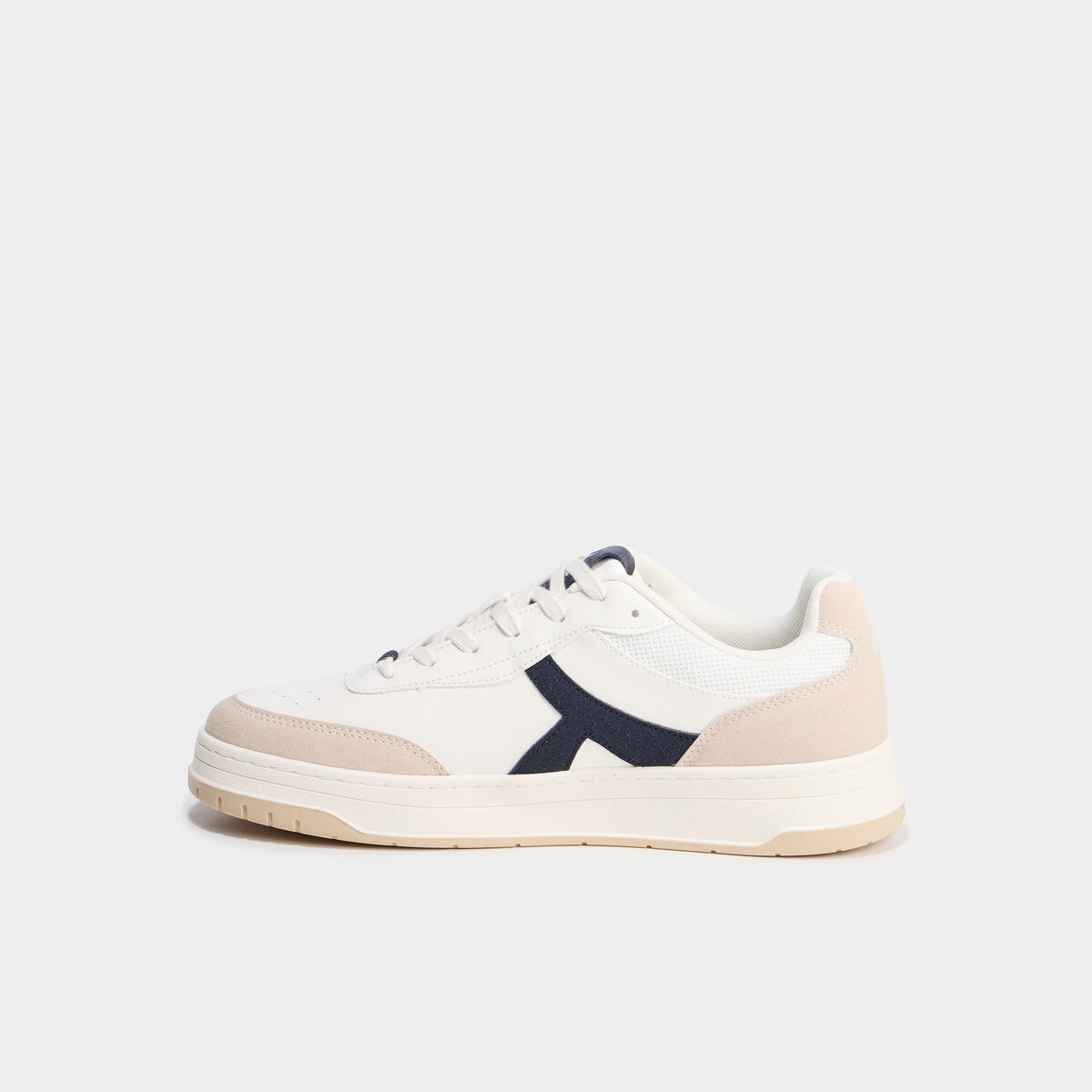 Tennis basses &agrave; lacets semelle plate bleu marine homme
