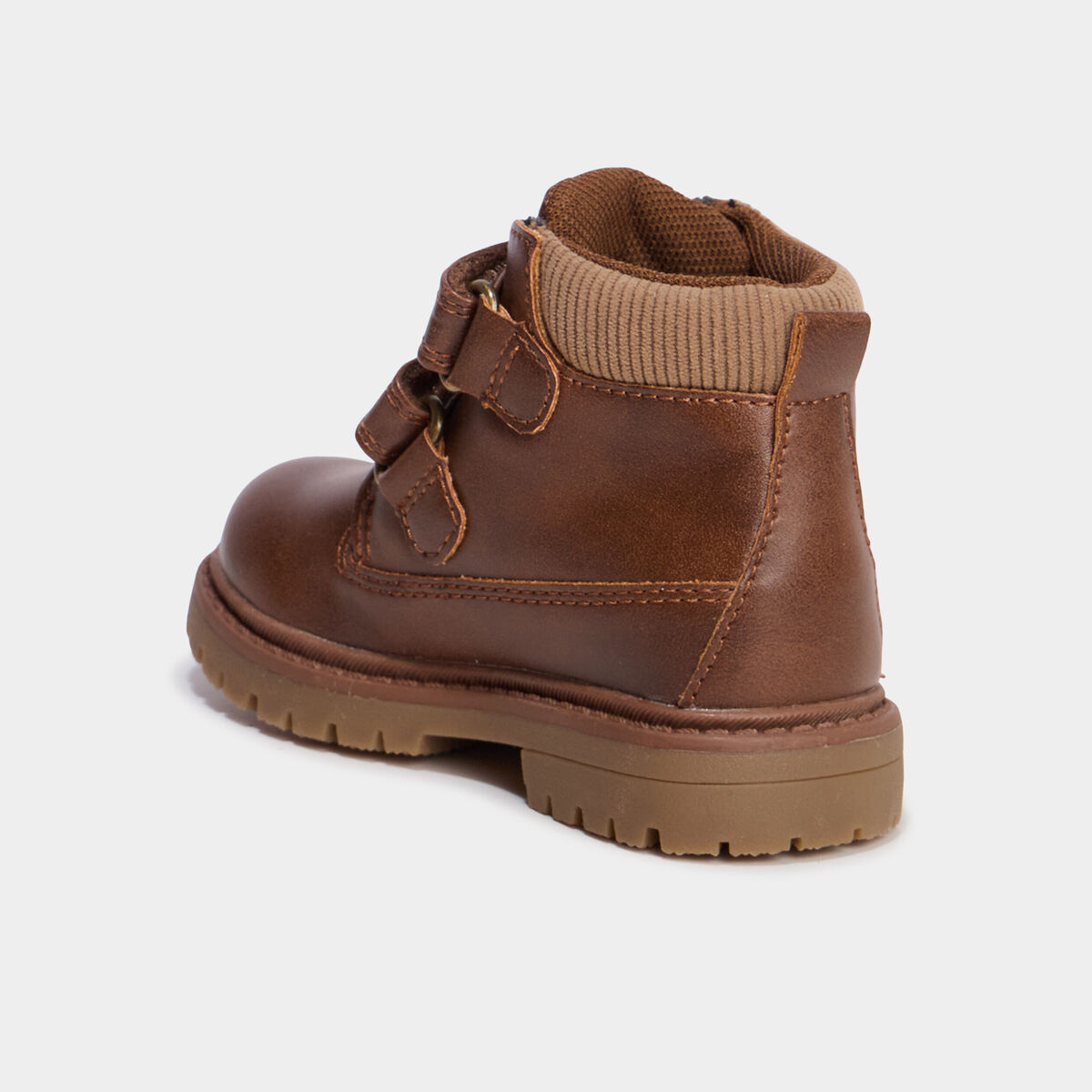 Boots &agrave; scratchs marron b&eacute;b&eacute; gar&ccedil;on