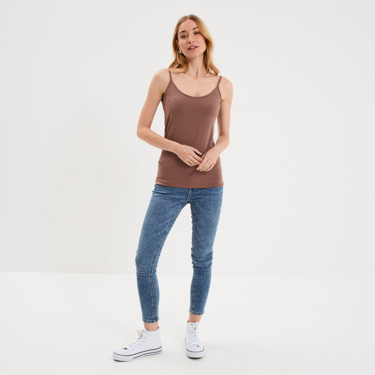 D&eacute;bardeur coton bretelles r&eacute;glables marron cognac femme