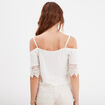 T-shirt col bardot et macram&eacute; Mosquitos blanc femme