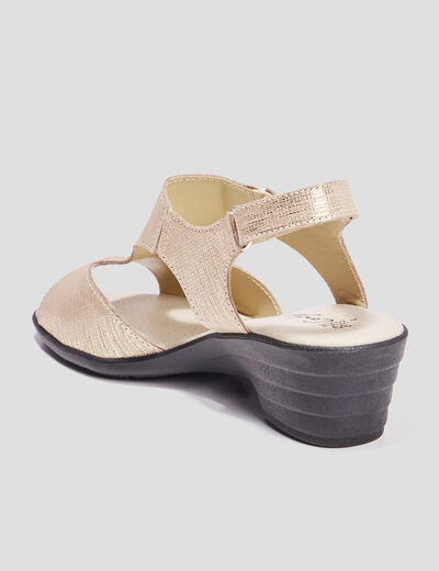 Sandales &agrave; talons pied large en cuir sable femme