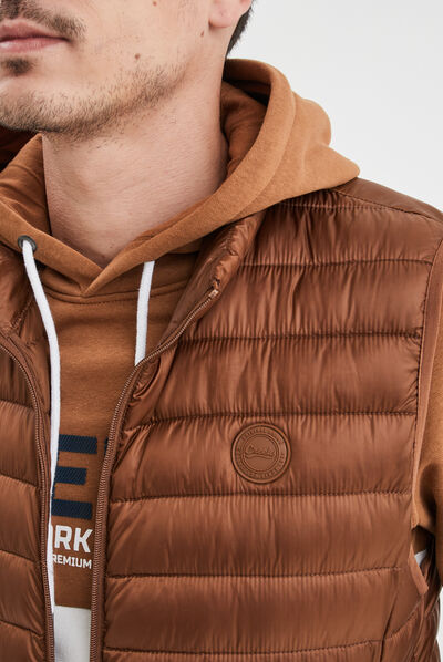 Doudoune légère zippée sans manches camel homme
